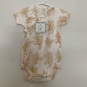 Kate quinn NWT size 6-12 months